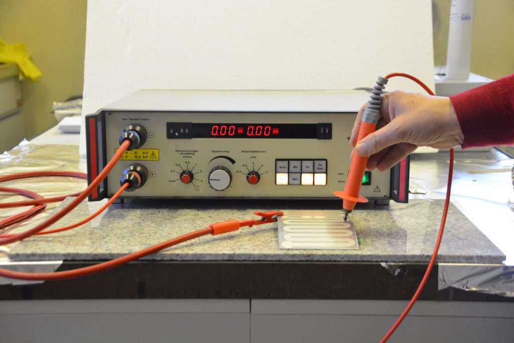 Elektrische Eigenschaften von Eloxalschichten